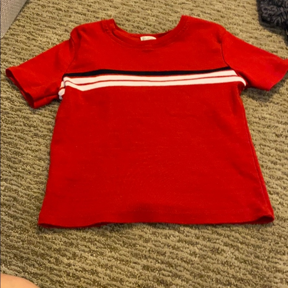 Red white and blue shirt sleeve shirt